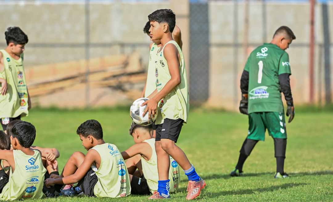 Promessa acreana brilha no futebol de base: João Miguel, joia do Santa Cruz, encanta o São Paulo Futebol Clube