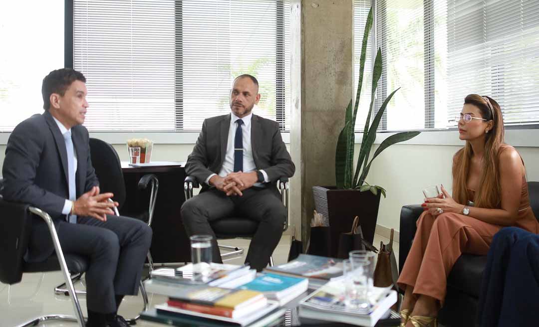 Gabriela Câmara discute parceria entre o Iteracre e o TJAC para o fortalecimento das ações de regularização fundiária