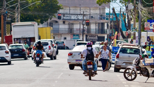 Câmara aprova PEC que isenta IPVA para veículos com mais de 20 anos; mudança padroniza a cobrança em todo o país