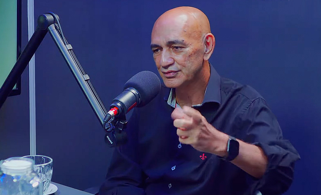 “Mago do PT” vê Alan com “pé um pouco na frente”, mas diz que Mailza não pode ser subestimada: “Com a máquina na mão muito difícil não ganhar”