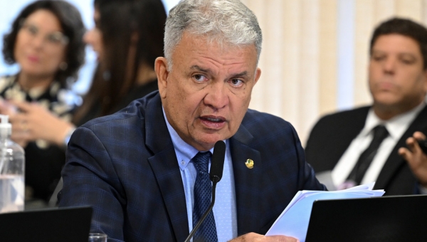 Petecão garante mais de R$ 8,6 milhões para investimentos diversos em municípios do Acre