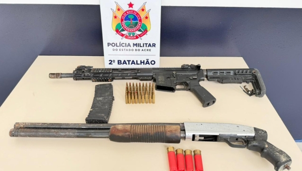 Troca de tiros com a PM resulta em quatro detidos e três armas apreendidas no Belo Jardim II