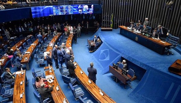 Senado aprova PL Antifacção com penas que podem chegar a 120 anos