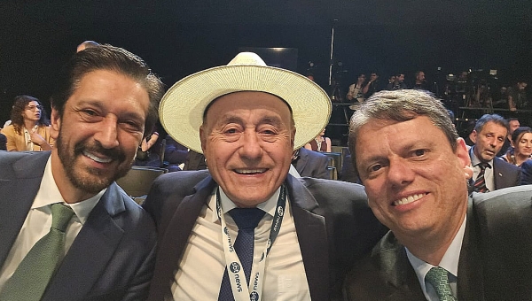 Bocalom reencontra Alckmin e conversa com prefeito de São Paulo e o governador Tarcísio durante inauguração do SBT News