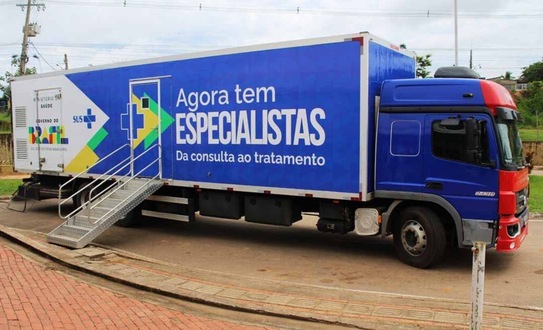 Brasileia recebe carreta do Agora Tem Especialistas com atendimentos de ginecologia e mastologia