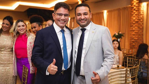 Concurso da Educação: Gladson oficializa nomeações dos aprovados no maior certame do Acre em edição extra do Diário Oficial