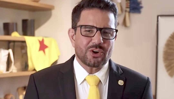 Gladson destaca cuidado com as pessoas em mensagem de Ano Novo aos acreanos: “mais do que números ou obras, histórias de transformação social”