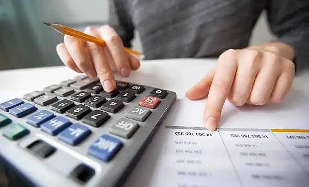 Multas por ausência de Imposto e da Contribuição sobre Bens e Serviços em notas fiscais ficam suspensas até abril de 2026