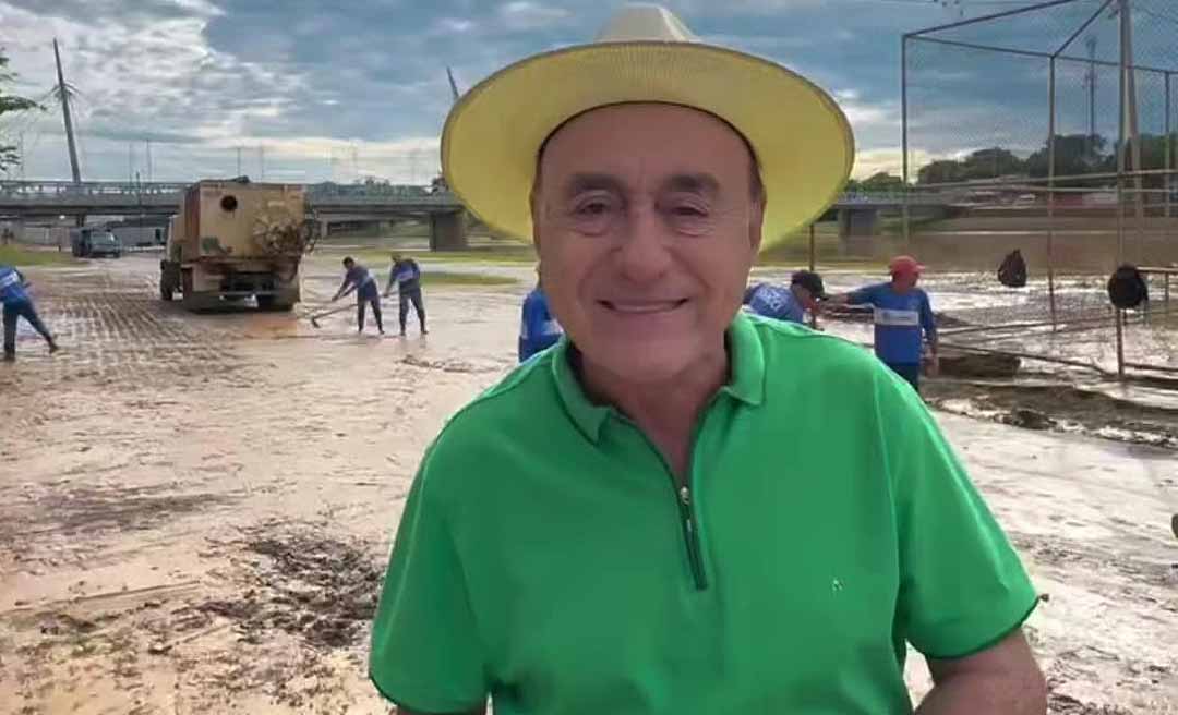 Prefeitura inicia força-tarefa de limpeza após vazante do Rio Acre na Capital: "O nosso compromisso é com as pessoas, com a dignidade das pessoas"