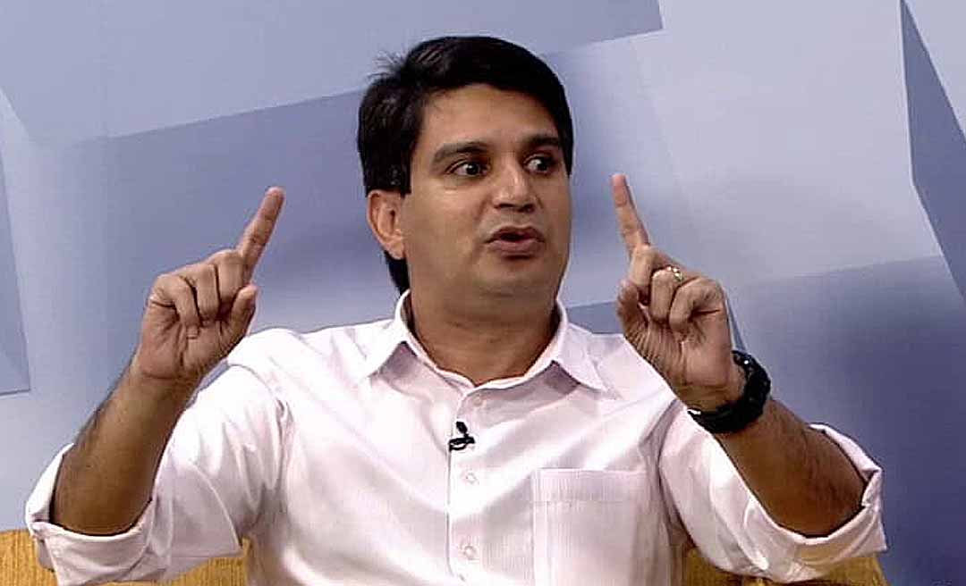 Associação dos Delegados do Acre emite nota detonando juiz aposentado que fez live momentos antes de operação policial