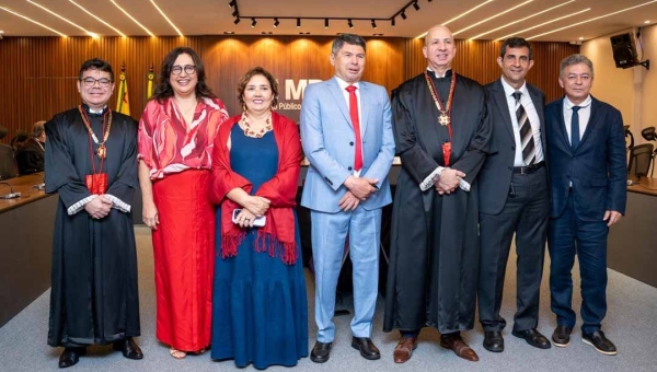 Membros do TCE-AC e MPC-AC são homenageados com a Comenda da Ordem do Mérito do MPAC