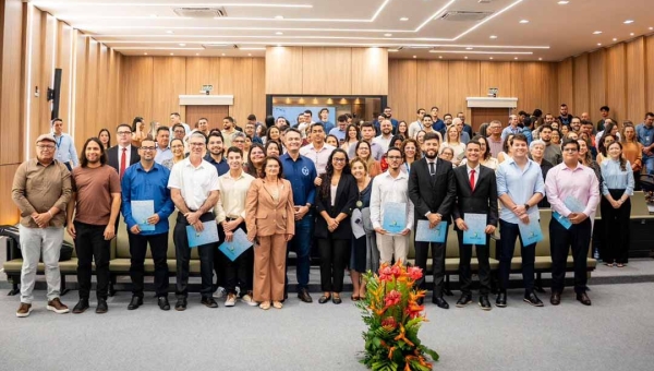 TCE-AC dá posse a novos servidores e reforça compromisso com ética, humanização e serviço público de excelência