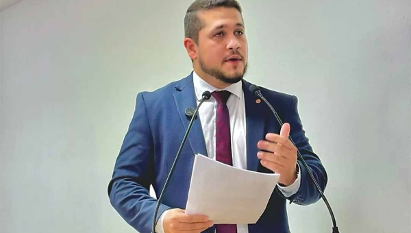 Vereador Moacir Jr. tem casa invadida e oferece recompensa para quem souber destino de objetos furtados: “Sentimento de impotência”