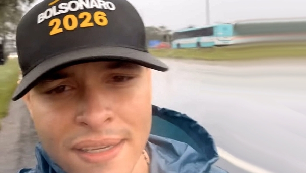 Faltou gestão, sobrou caminhada: presidente da Funtac se ausenta para integrar marcha rumo a Brasília ao lado do deputado Nikolas Ferreira