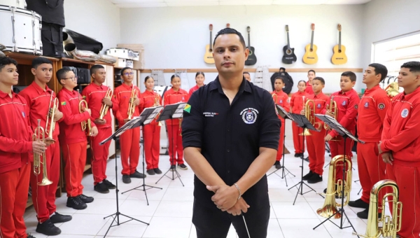 Governo do Acre institui lei que cria programa de ensino musical nas escolas públicas do Estado