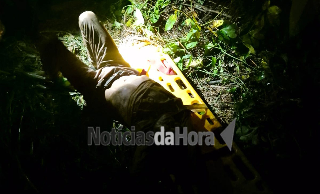Homem é brutalmente assassinado a golpes de ripa enquanto caminhava com a esposa em ramal de Porto Acre