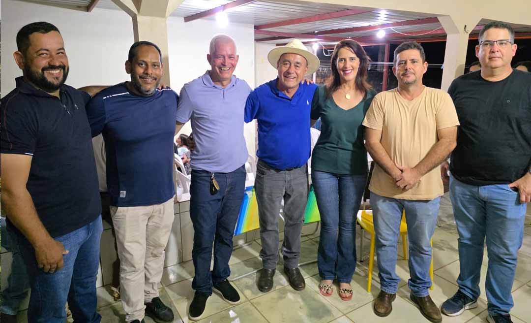 Presidente do PL de Brasiléia, Amaral do Gelo recebe Bocalom em encontro que reuniu membros do partido e amigos de caminhada