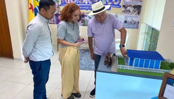 Bocalom apresenta projeto que transforma resíduos madeireiros em casas do 1001 Dignidades