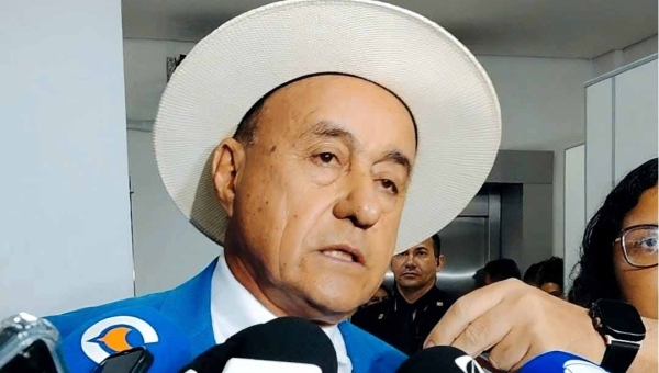 “Em absoluto, eu discordo disso”, diz Bocalom sobre tese de que condenação de Gladson favoreceria sua candidatura ao governo em 2026