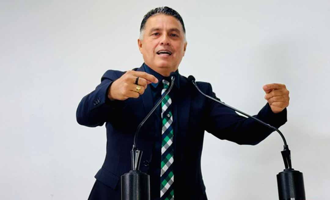 “Não é justo cobrar IPTU de quem mora em rua cheia de buracos”, diz Eber Machado ao propor isenção