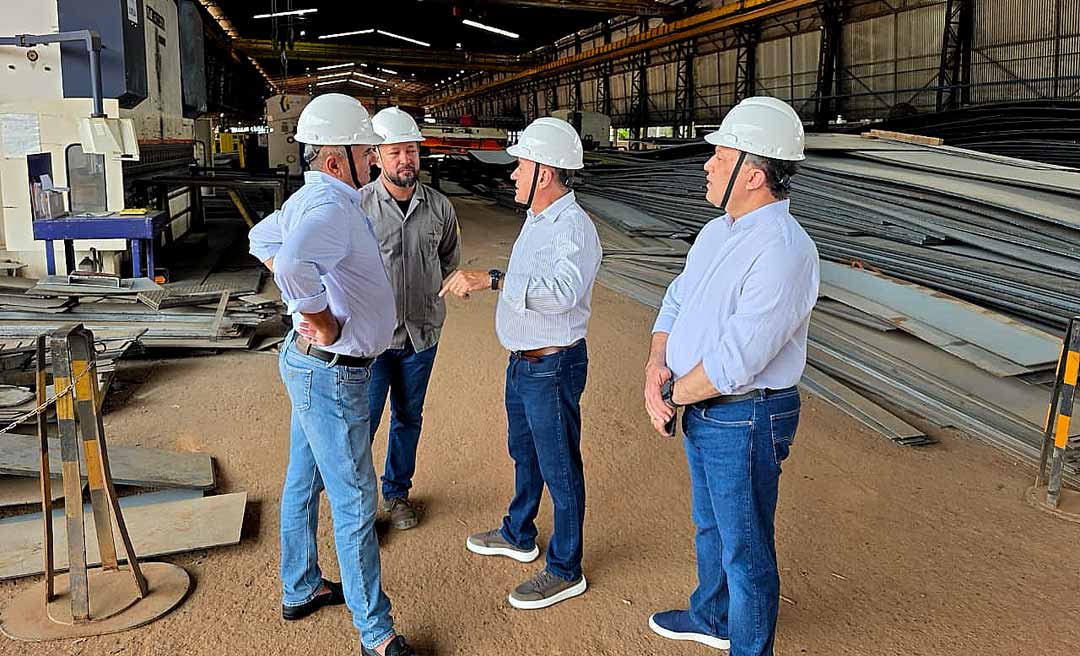 Bocalom cumpre agenda institucional no AM e destaca geração de empregos e desenvolvimento durante visita ao Estaleiro Juruá