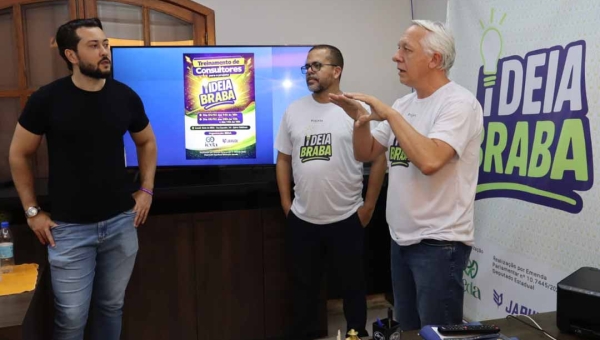 “Estamos plantando uma semente para o futuro”, diz Jarude sobre projeto Ideia Braba que capacita jovens empreendedores no Acre