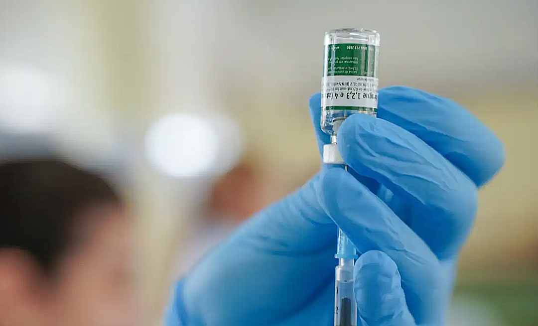 Equipes do Sistema Único de Saúde começam a receber vacina do Butantan contra a dengue