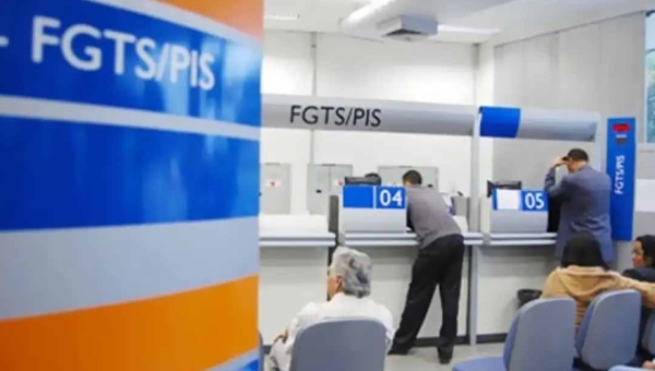 Trabalhadores nascidos em janeiro começam a receber o abono salarial nesta segunda-feira