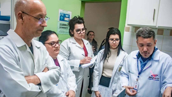 Nova lei permite que estudantes de medicina do exterior realizem internato em hospitais da rede estadual acreana