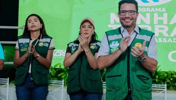 Iteracre consolida terceira etapa do Minha Terra de Papel Passado com mais de 2 mil famílias beneficiadas no Juruá