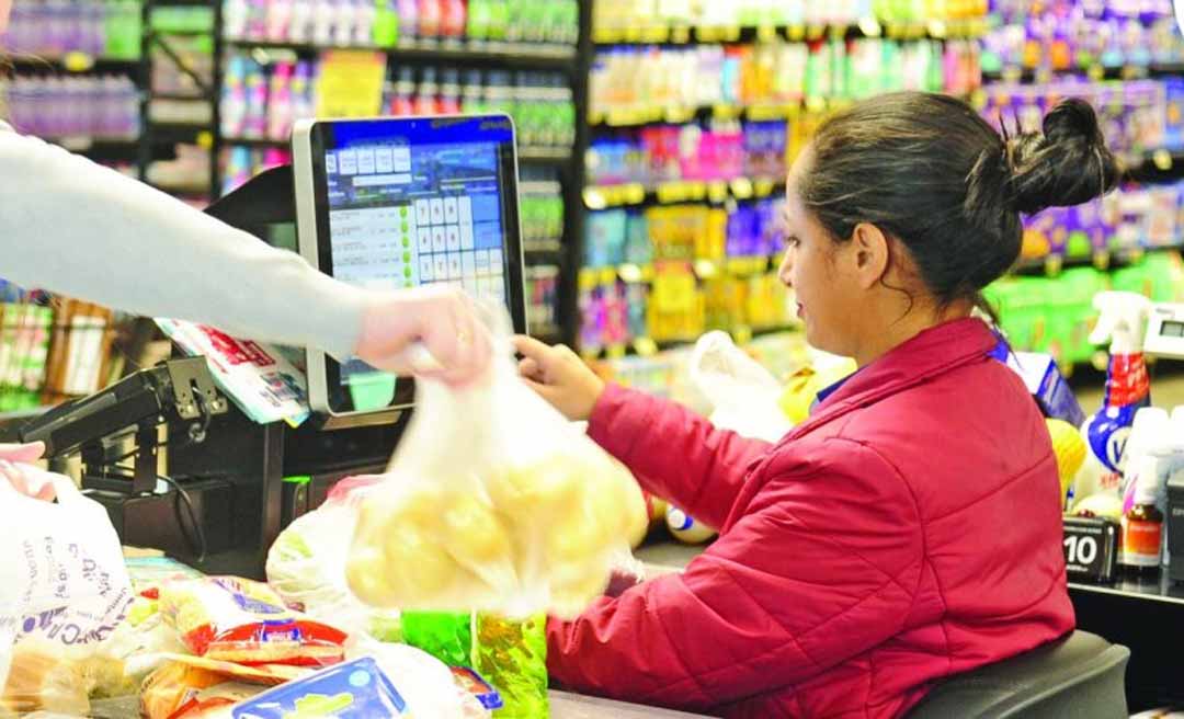 Regra sobre feriados é adiada e trabalhadores do Acre terão mais 90 dias sem exigência de acordo coletivo