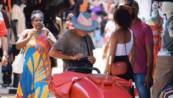 Mesmo com alta de 9,5%, Acre segue entre os três piores rendimentos do país e amplia distância da média nacional