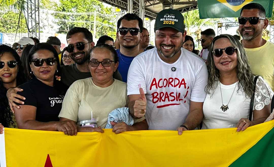 Movimento “Acorda Brasil” inicia manifestação no Lago do Amor, em Rio Branco, com críticas ao STF e ao governo Lula