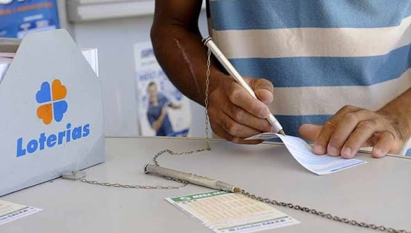 Sem ganhador, Mega-Sena acumula e acreanos entram na corrida pelos R$ 160 milhões