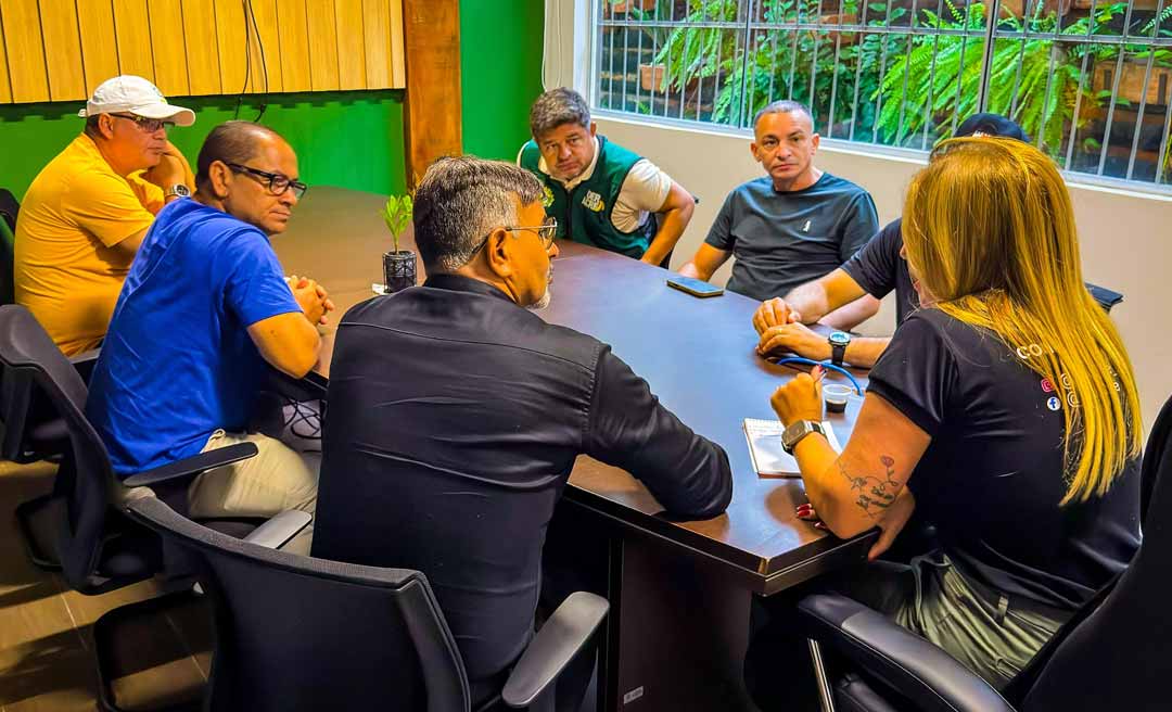 Deracre recebe vereadores de Cruzeiro do Sul para tratar de ramais e da Operação Verão 2026