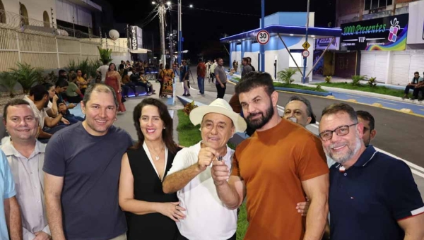 Prefeitura entrega primeira etapa do Calçadão da Benjamin Constant e anuncia continuidade da revitalização no Centro de Rio Branco