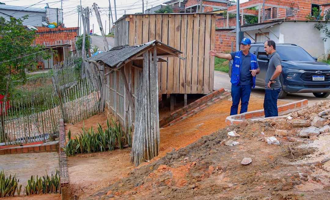 Zequinha Lima comanda obras de drenagem e acessibilidade no bairro Mutirão do Cruzeirão