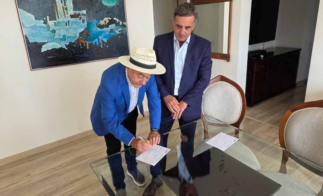 Bocalom retorna ao PSDB e tem filiação abonada por Aécio Neves: “Vamos fazer história”