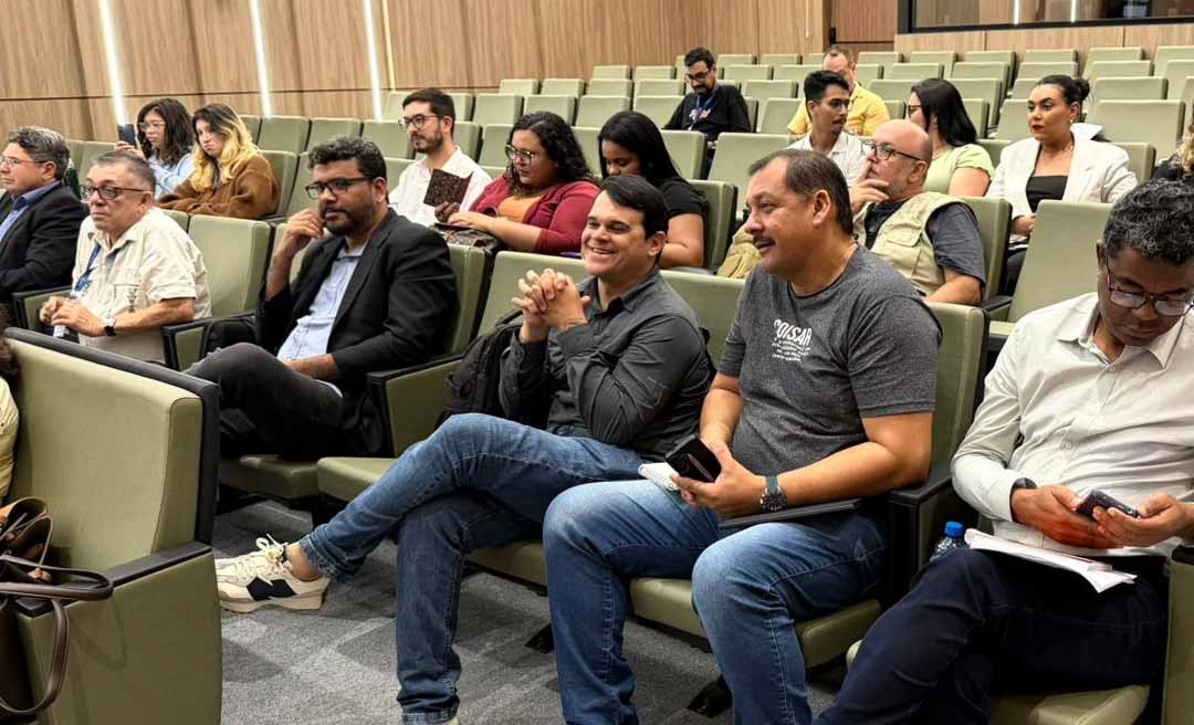 TCE-AC e CGU capacitam jornalistas no uso de dados públicos para fortalecer transparência e controle social