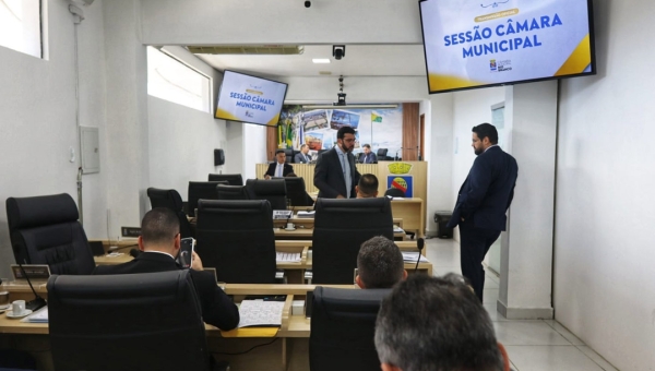 Pontualidade ignorada: sessões atrasadas viram prática comum na Câmara de Rio Branco