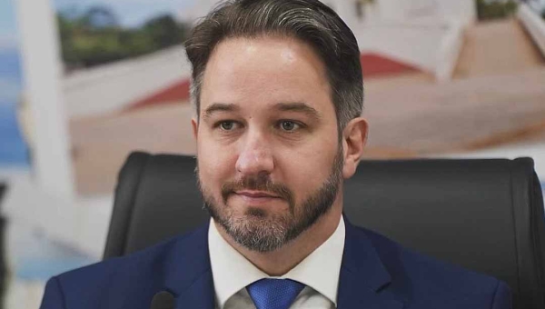 Felipe Tchê reconhece avanços na mobilidade em Rio Branco, mas aponta falhas em acessibilidade e estacionamento