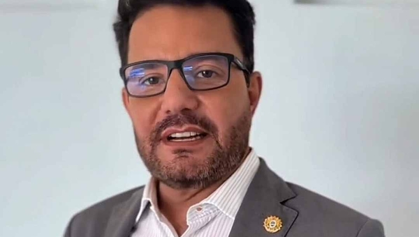 “É um ato de justiça”: Gladson regulariza situação de 1,9 mil servidores e destaca dignidade e segurança jurídica