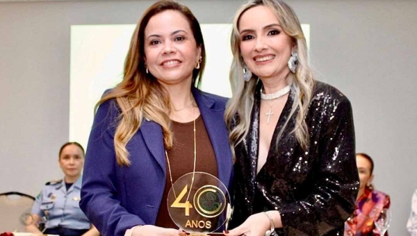 Dra. Michelle Melo recebe Prêmio Força Feminina e tem atuação em defesa das mulheres reconhecida
