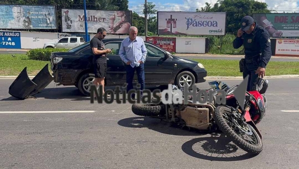 Motociclista fica em estado gravíssimo após colisão de trânsito na Avenida Ceará, em Rio Branco