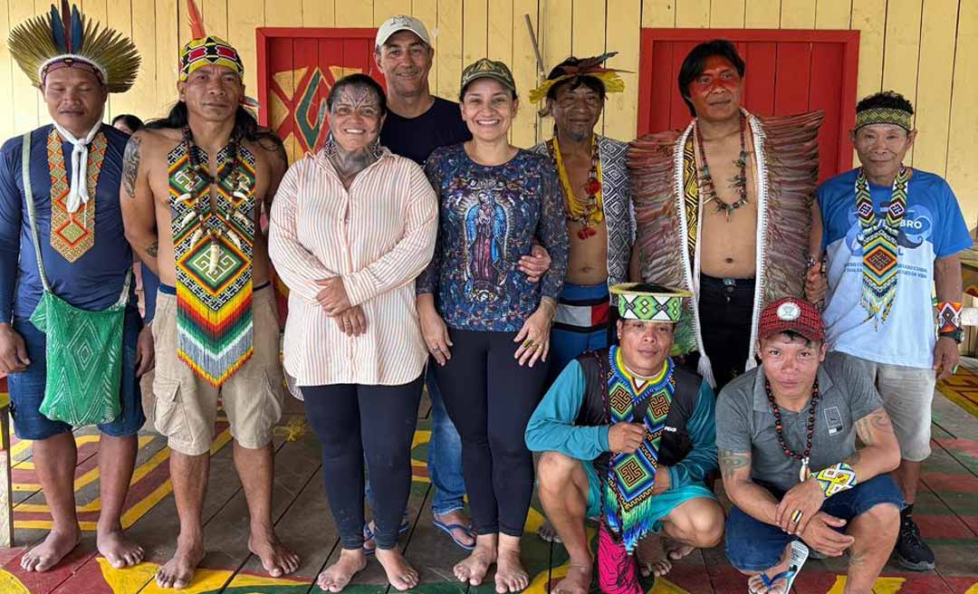 Vereadora Veinha do Valmar participa de encontro com mulheres indígenas e reforça valorização feminina em Tarauacá