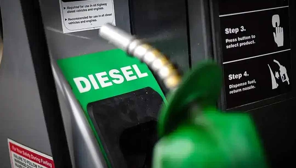 Acre se junta a outros estados e à União em proposta para amenizar efeitos da alta do diesel
