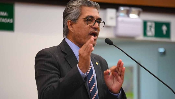 Edvaldo Magalhães diz que não vai se furtar de debater e apresentar emendas a projetos dos servidores