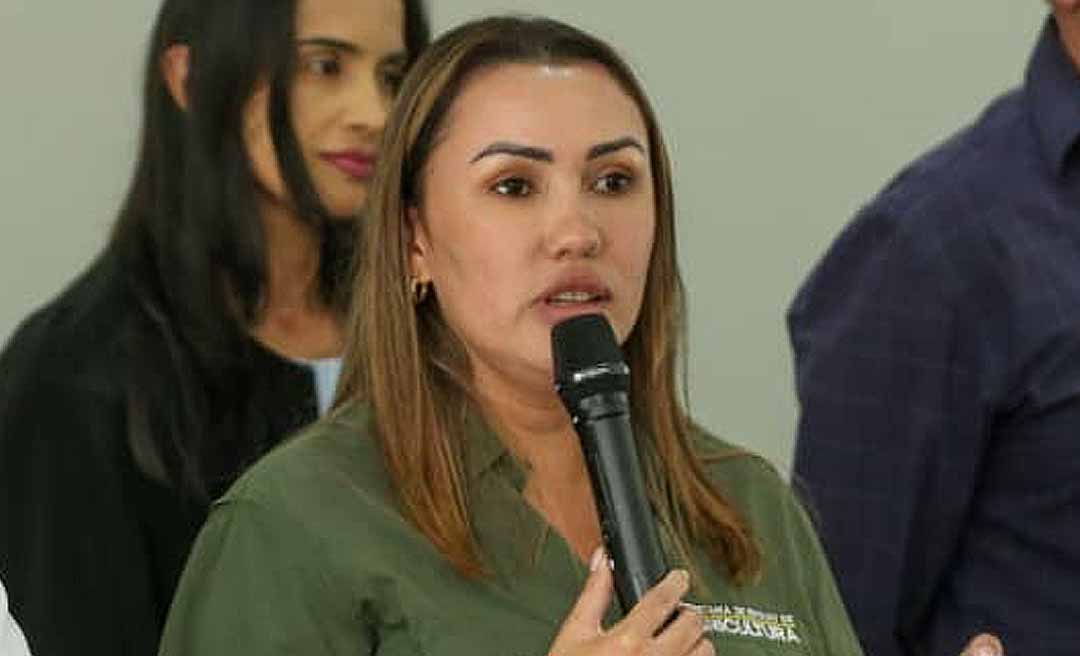 Secretária explica que ‘falta de transparência’ na compra de imóvel milionário se deu para preservar dados da proprietária