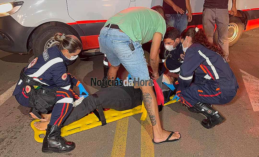 Colisão entre carro e moto deixa jovem em estado grave em Rio Branco