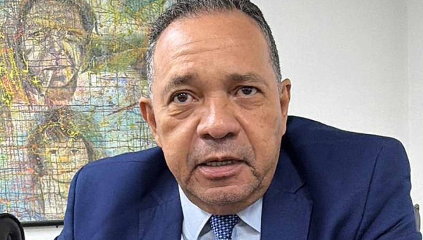 Líder do governo na Aleac defende escolha na Saúde e manda recado: “Não pode virar moeda política